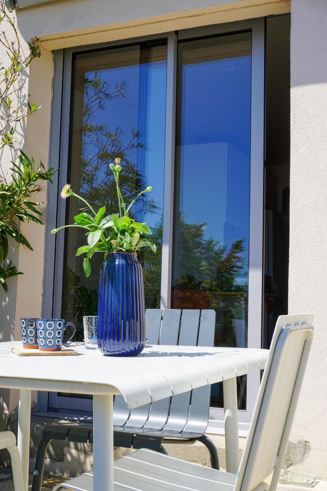 Le Soleil Bleu Hyerois Apartman Hyères Kültér fotó